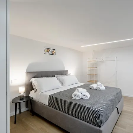 Casa Di Lu - Urban Modern 아파트 *